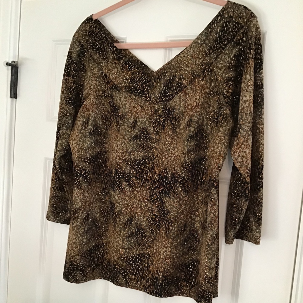 Chico’s XL top with gold metallic threaded design. Just in time for holidays